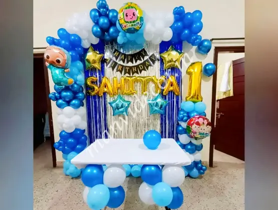 Cocomelon Surprise in Blue