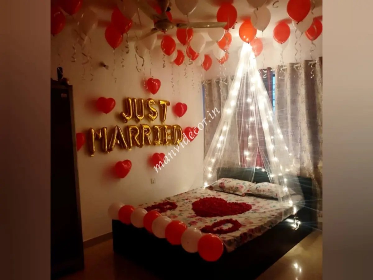 Just Married Cabana Decoration