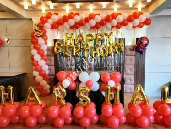 Red and White Balloon Decor