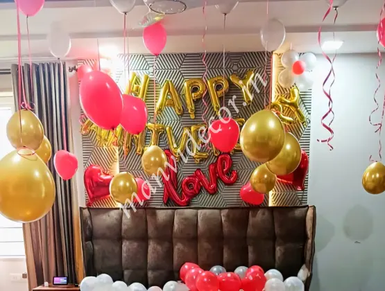 Red Anniversary Theme Decor