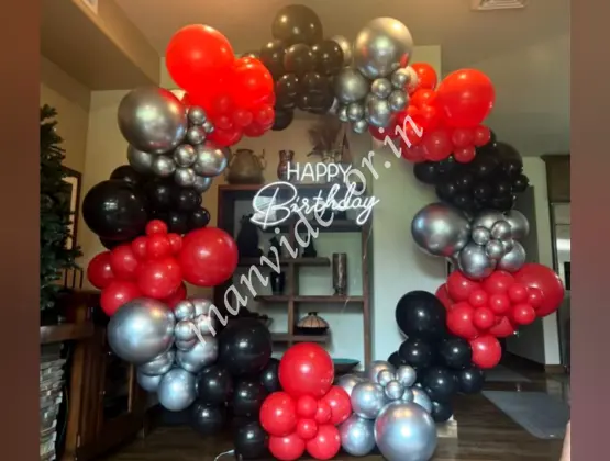 Red Sparkle Ring Decor