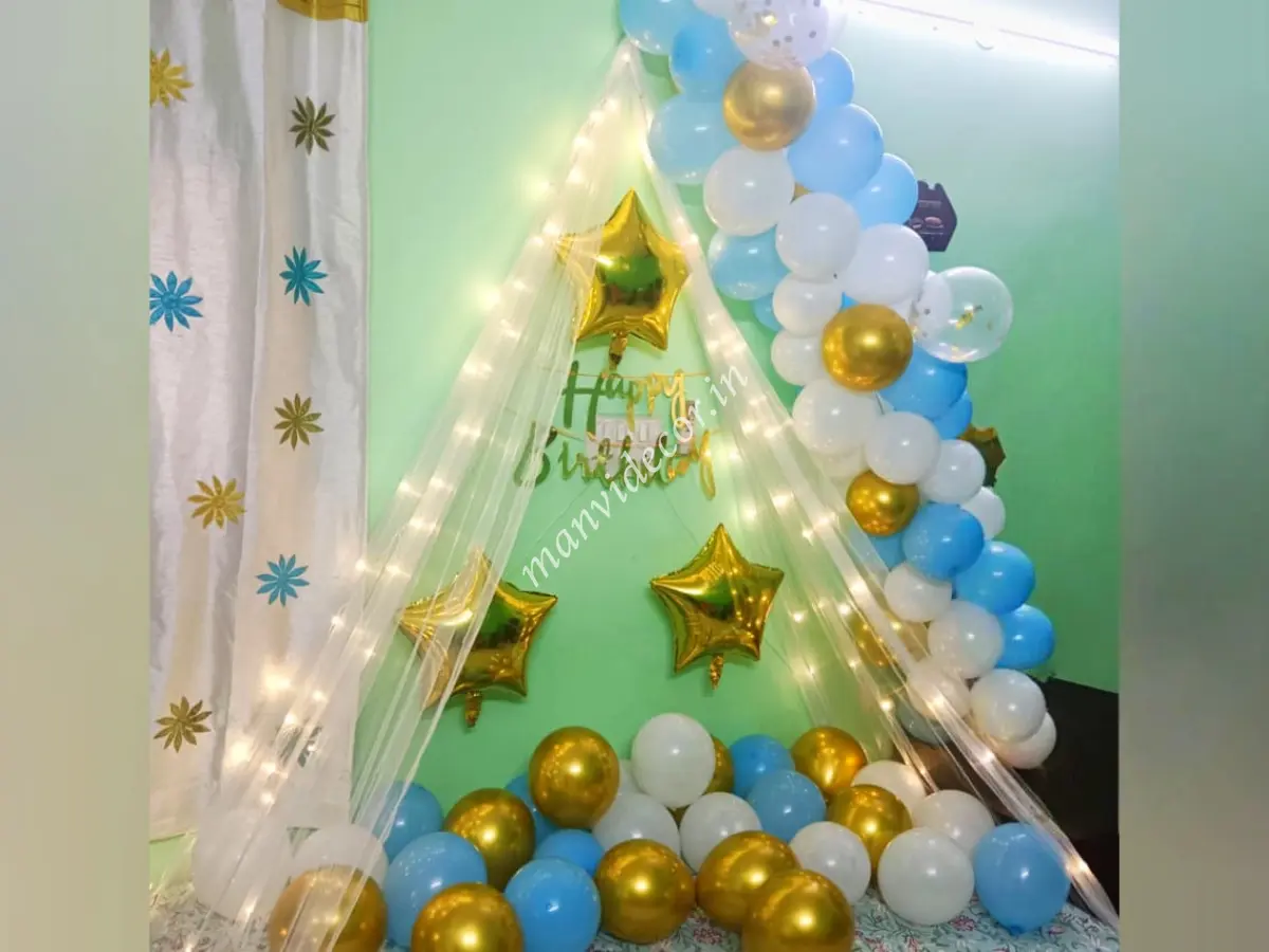 Simple room decoration for birthday 