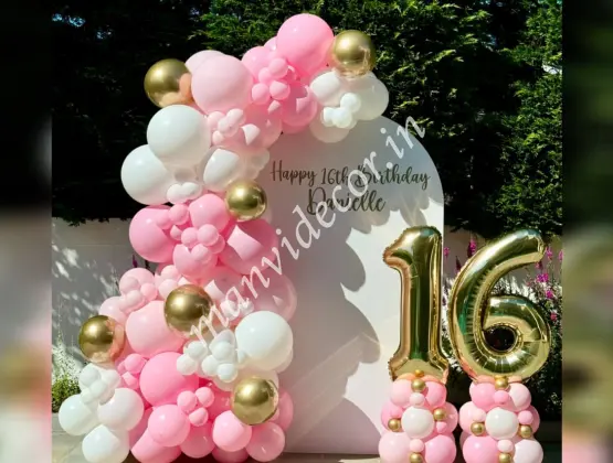 Sweet Sixteen Birthday Decoration