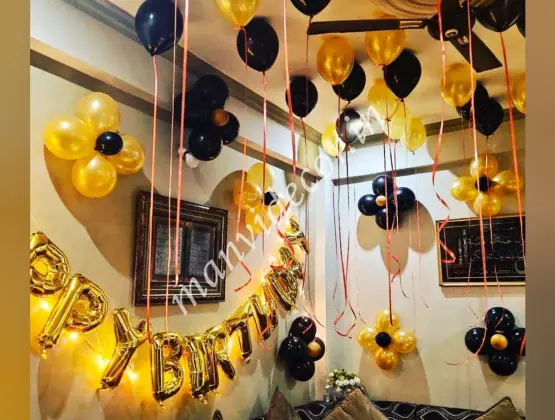 Elegant Golden and Black Decoration