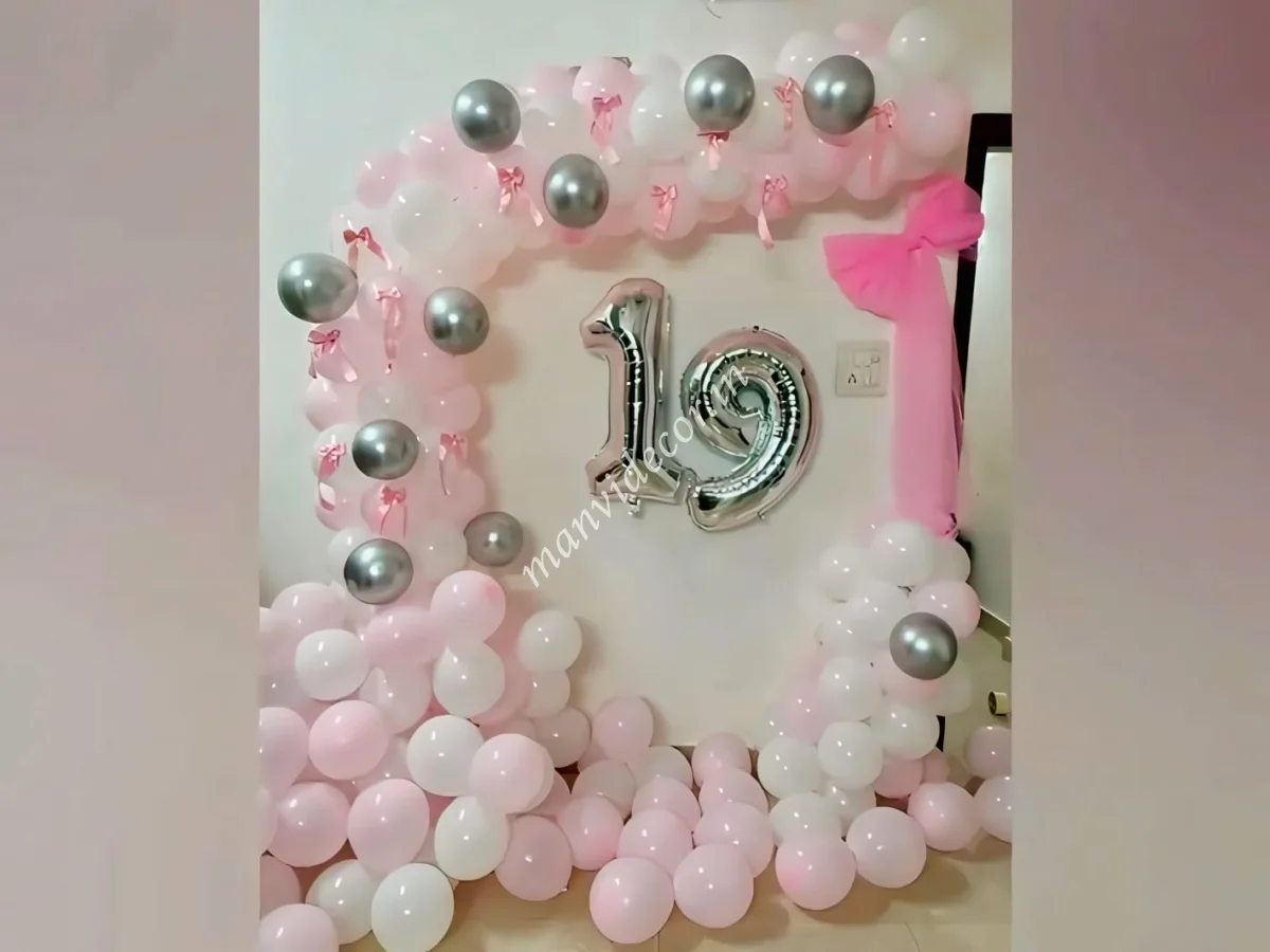 Pink bow theme decoration for girls