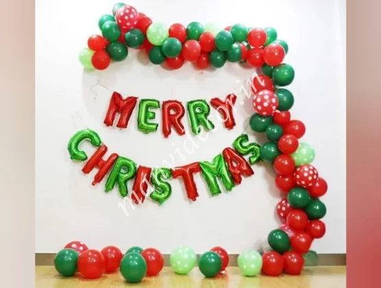 Cute Christmas Arch Decoration