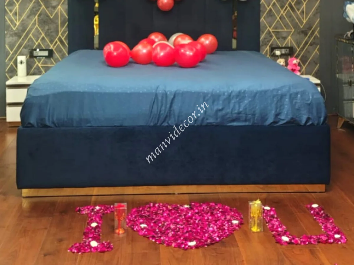 Just Married Love Decoration