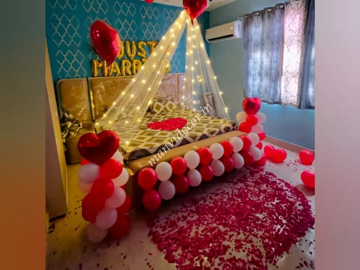 Just Married Room Decoration