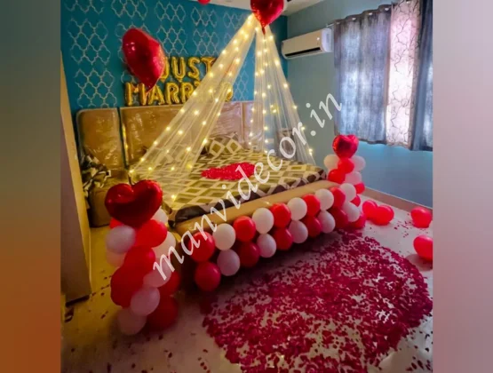 Just Married Room Decoration