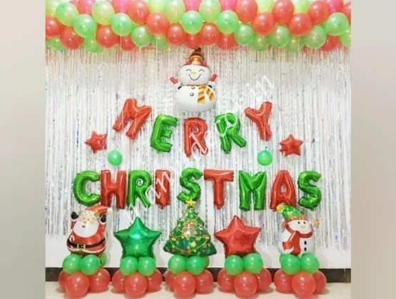 Merry Christmas Balloon Setup