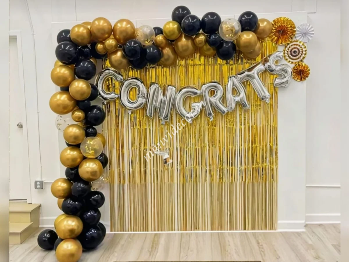 Simple Congrats Surprise Decoration