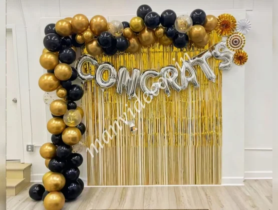 Simple Congrats Surprise Decoration