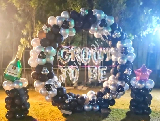 Black & White Groom Setup